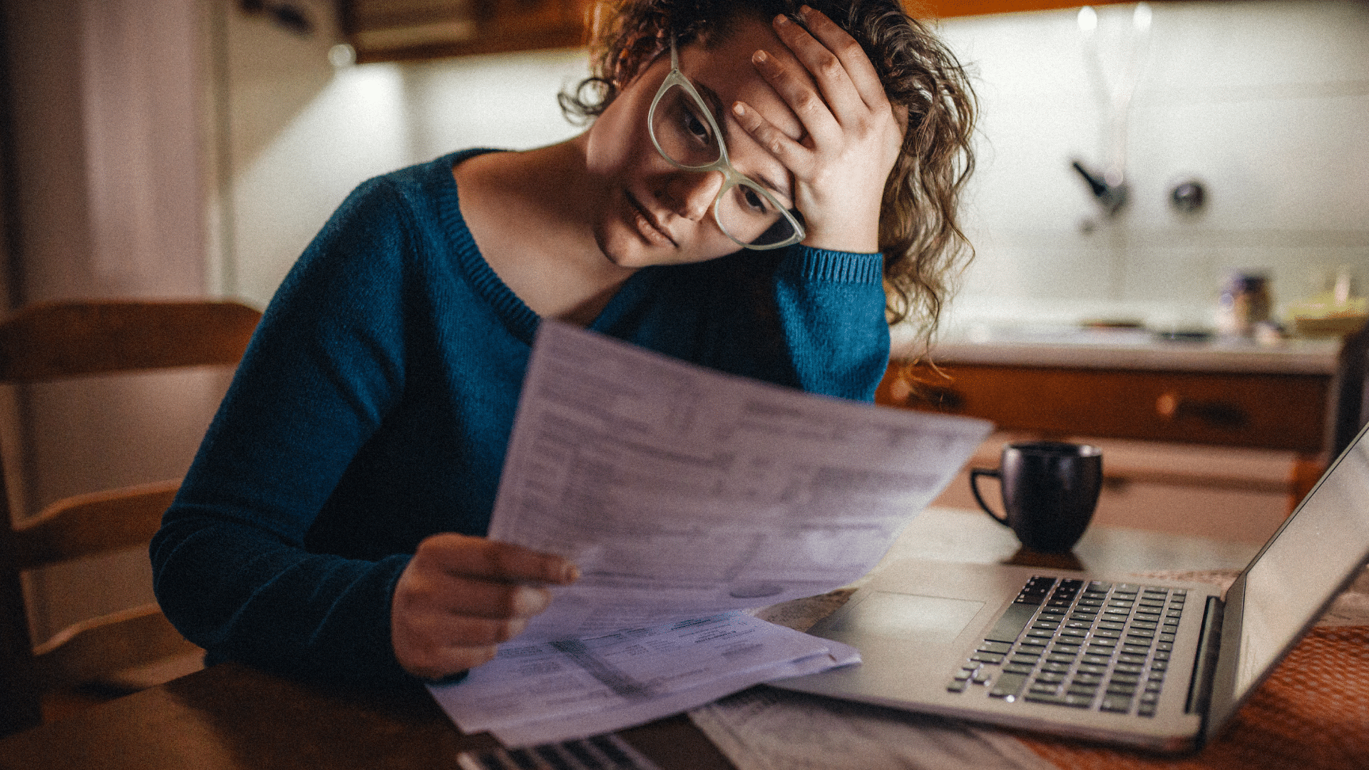 An image of a small business owner in Oakville who is contemplating bankruptcy.