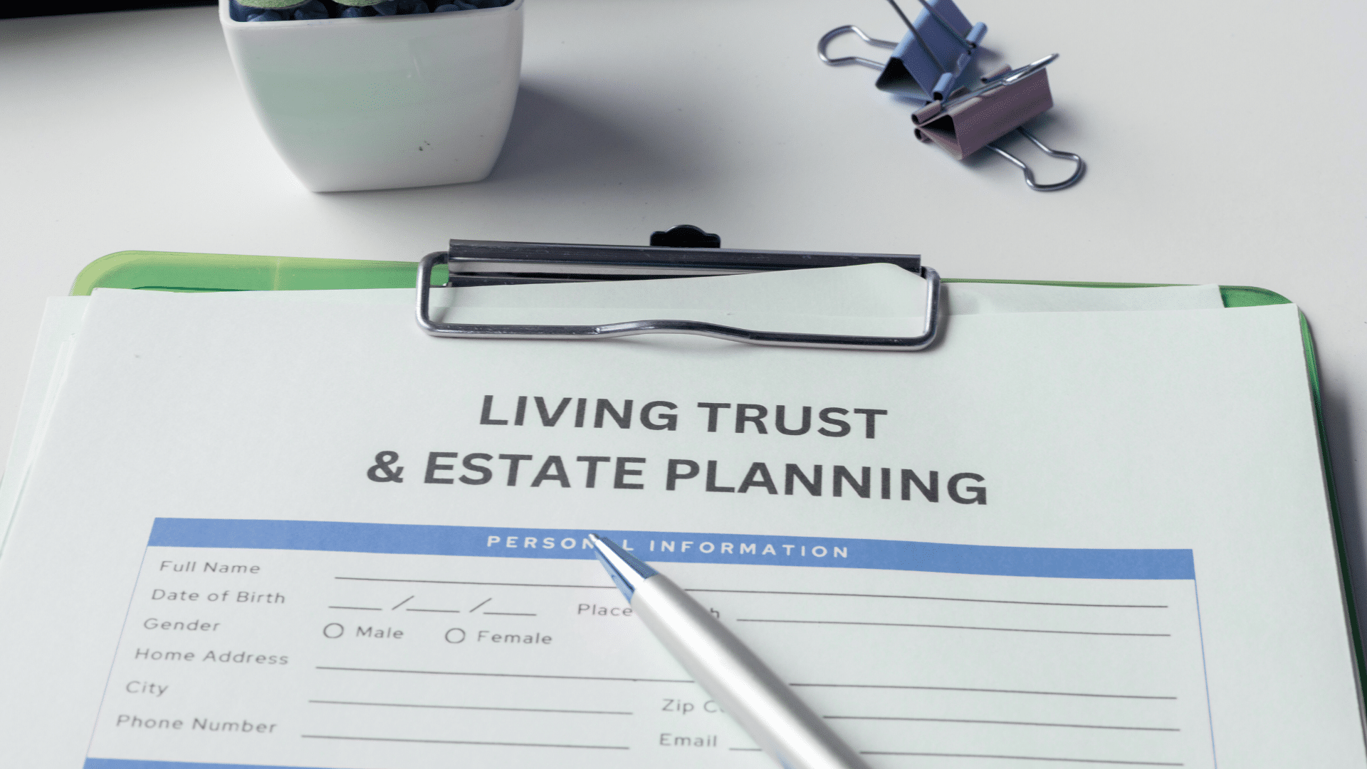 An image of a clip board with an outline of an estate plan